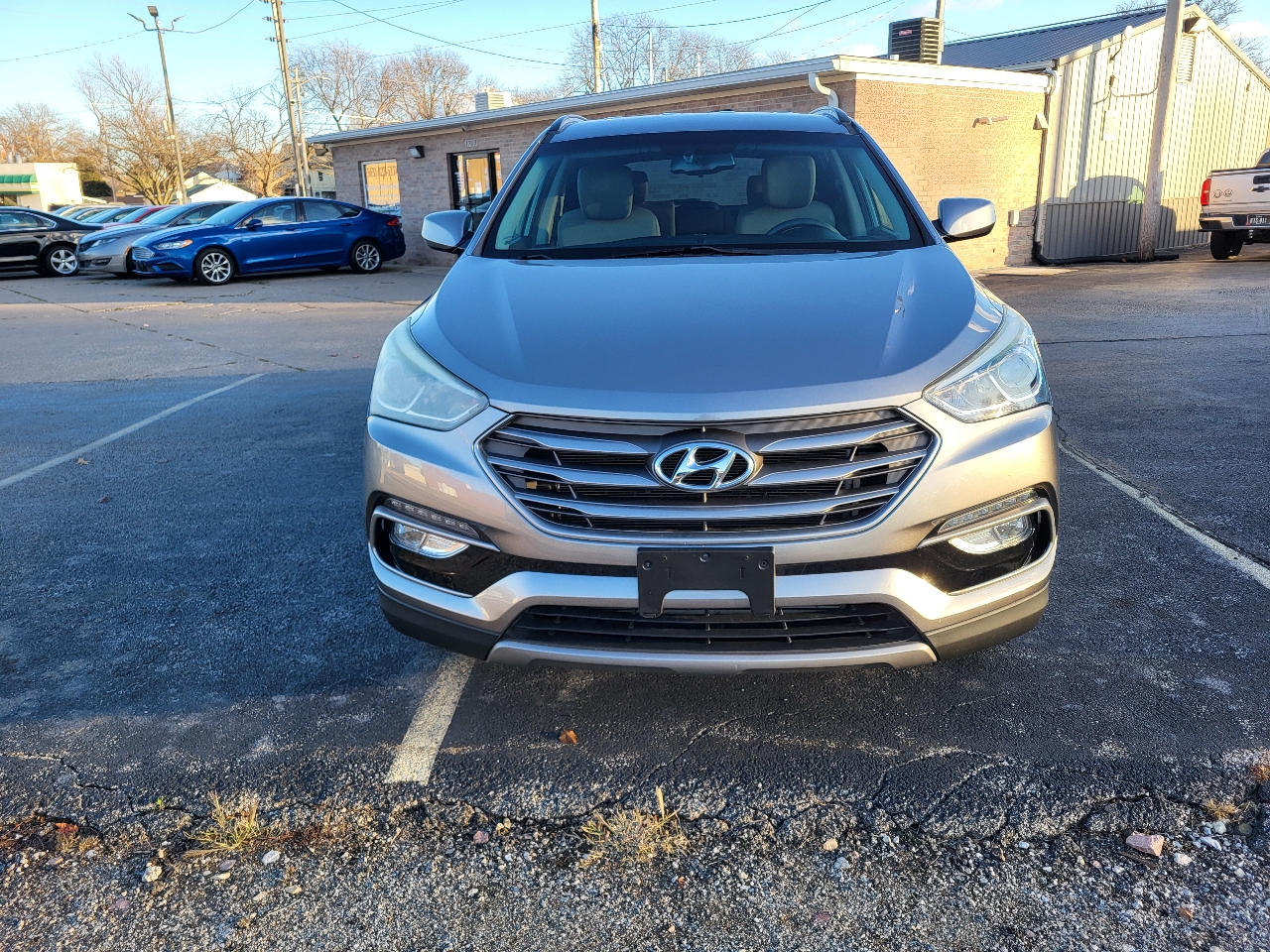 2017 Hyundai Santa Fe Value Premium Sport 2.0T Base photo 2