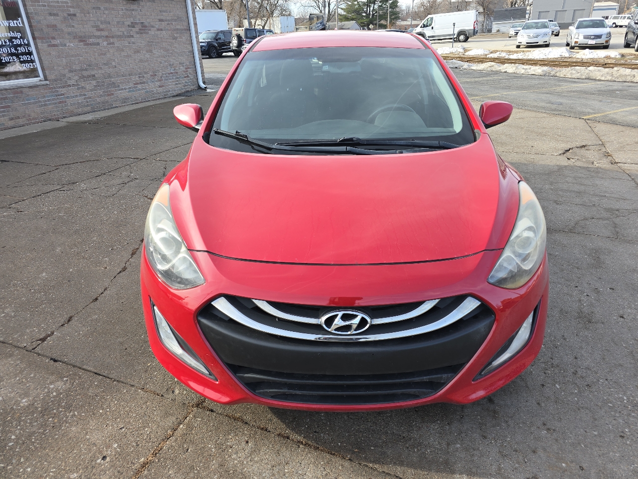 Hyundai Elantra GT A/T 2013