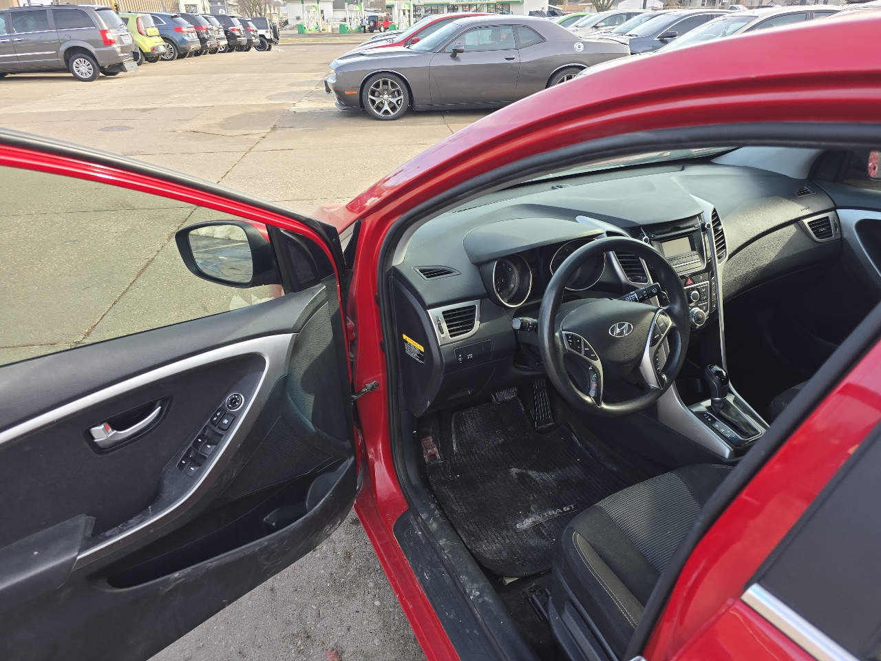 Hyundai Elantra GT A/T 2013