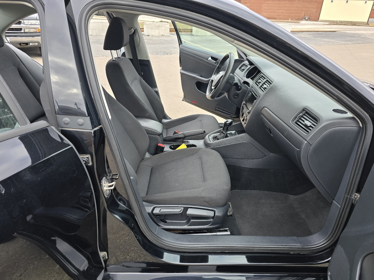 Volkswagen Jetta S 6A 2015