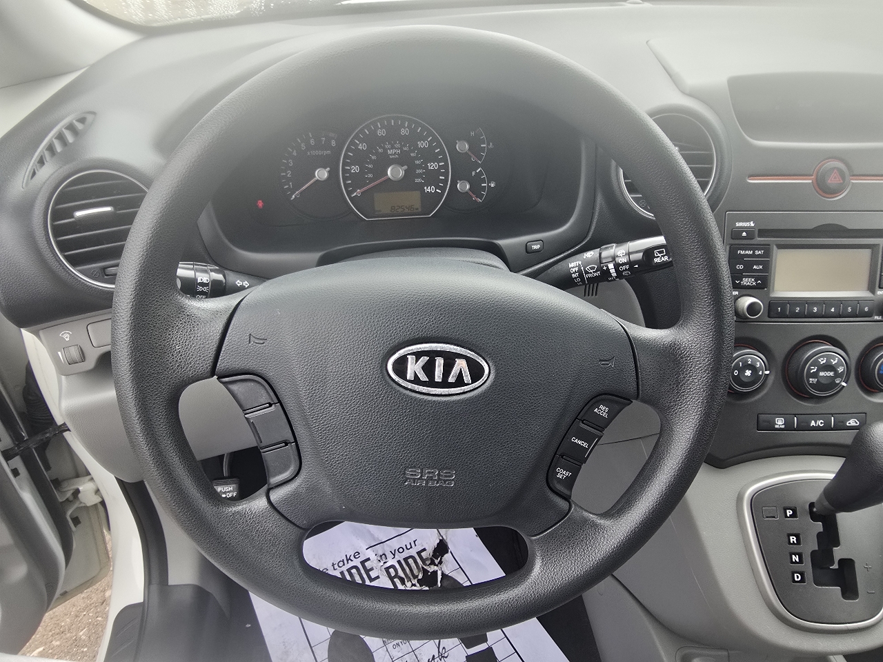 Kia Rondo LX 2009
