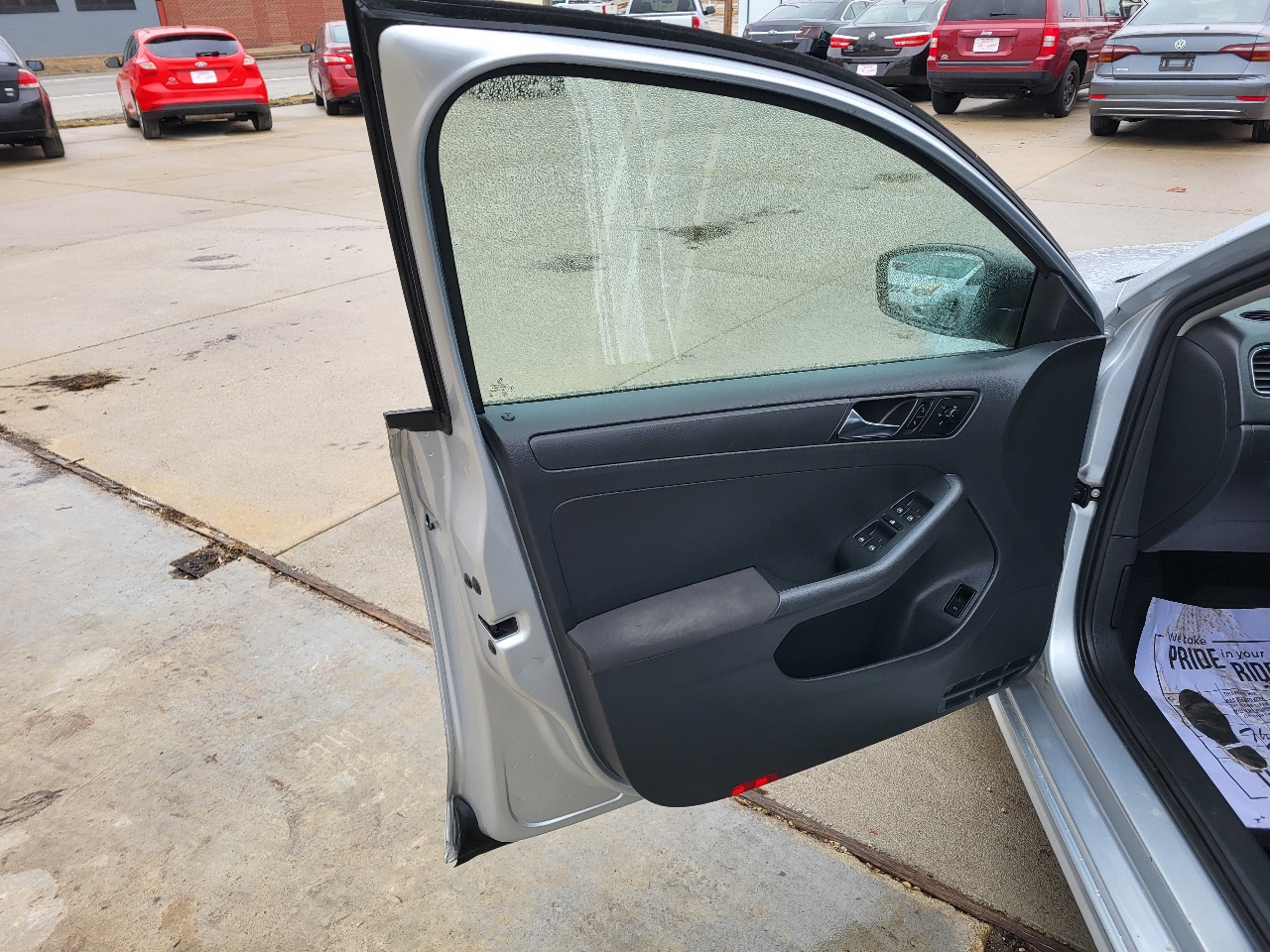 Volkswagen Jetta S 2011