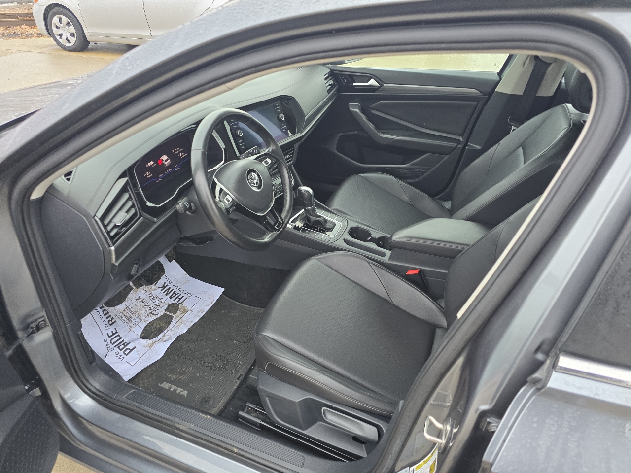 Volkswagen Jetta 1.4T SEL 8A 2019