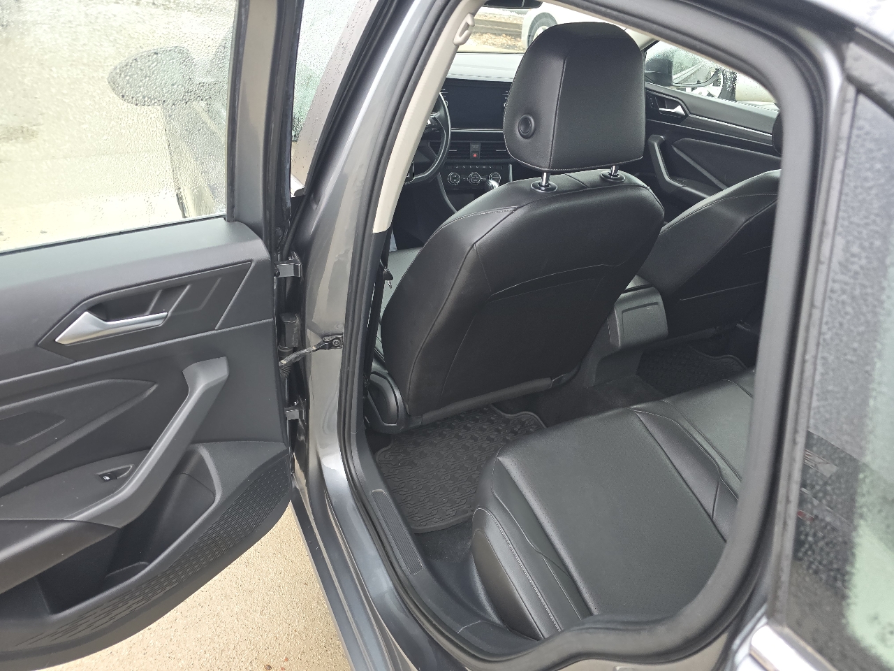 Volkswagen Jetta 1.4T SEL 8A 2019