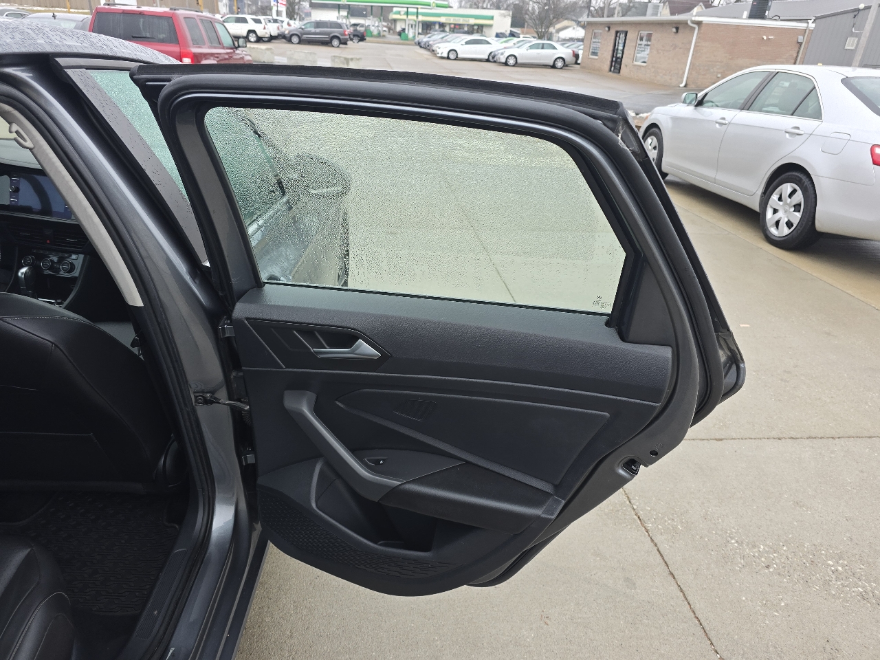 Volkswagen Jetta 1.4T SEL 8A 2019