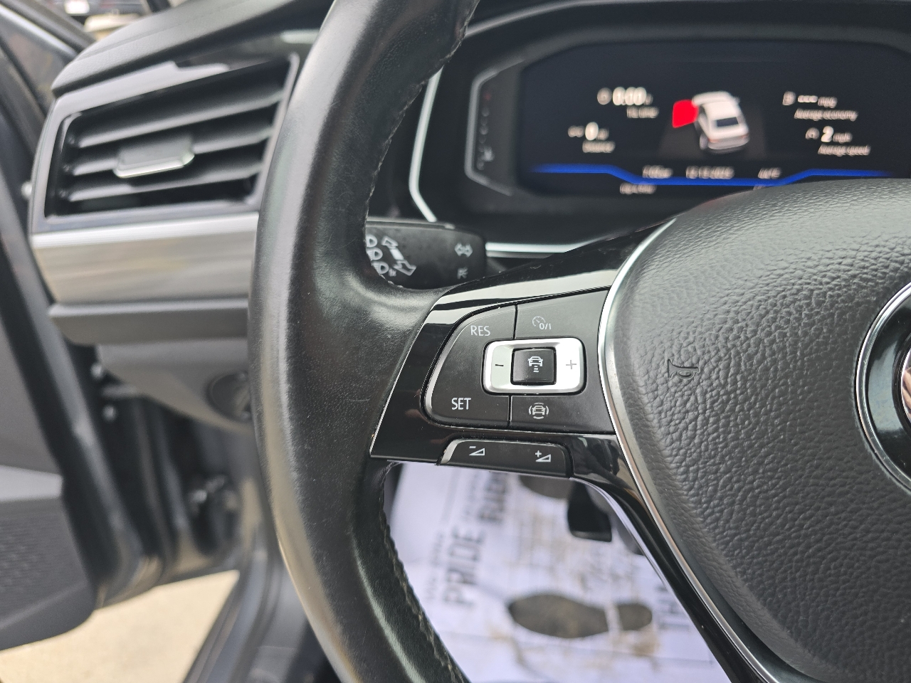 Volkswagen Jetta 1.4T SEL 8A 2019