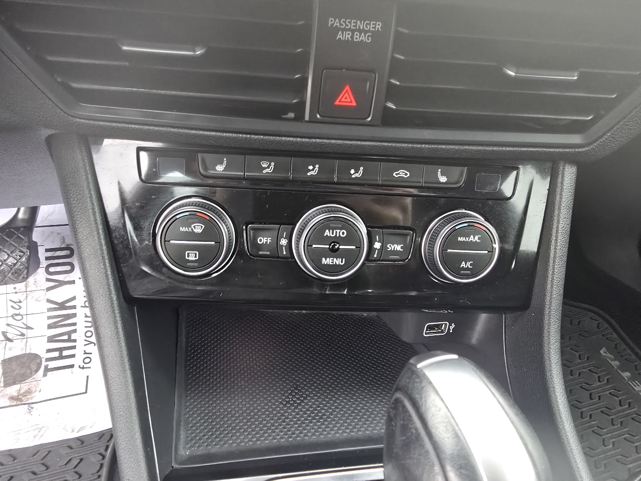 Volkswagen Jetta 1.4T SEL 8A 2019