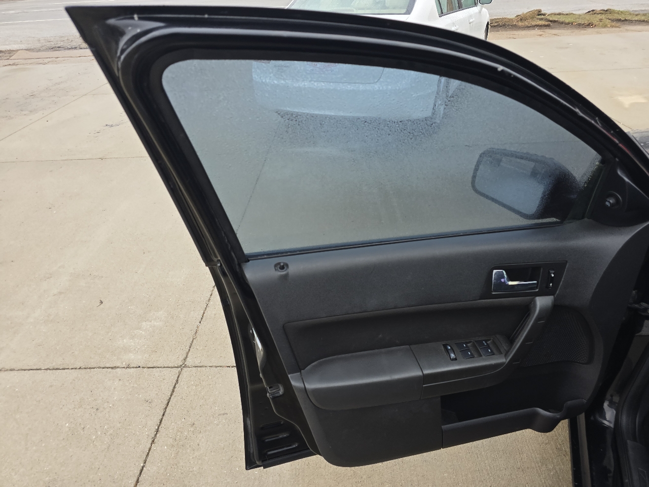 Ford Focus SES Sedan 2009