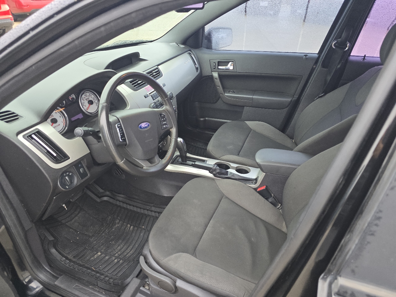 Ford Focus SES Sedan 2009