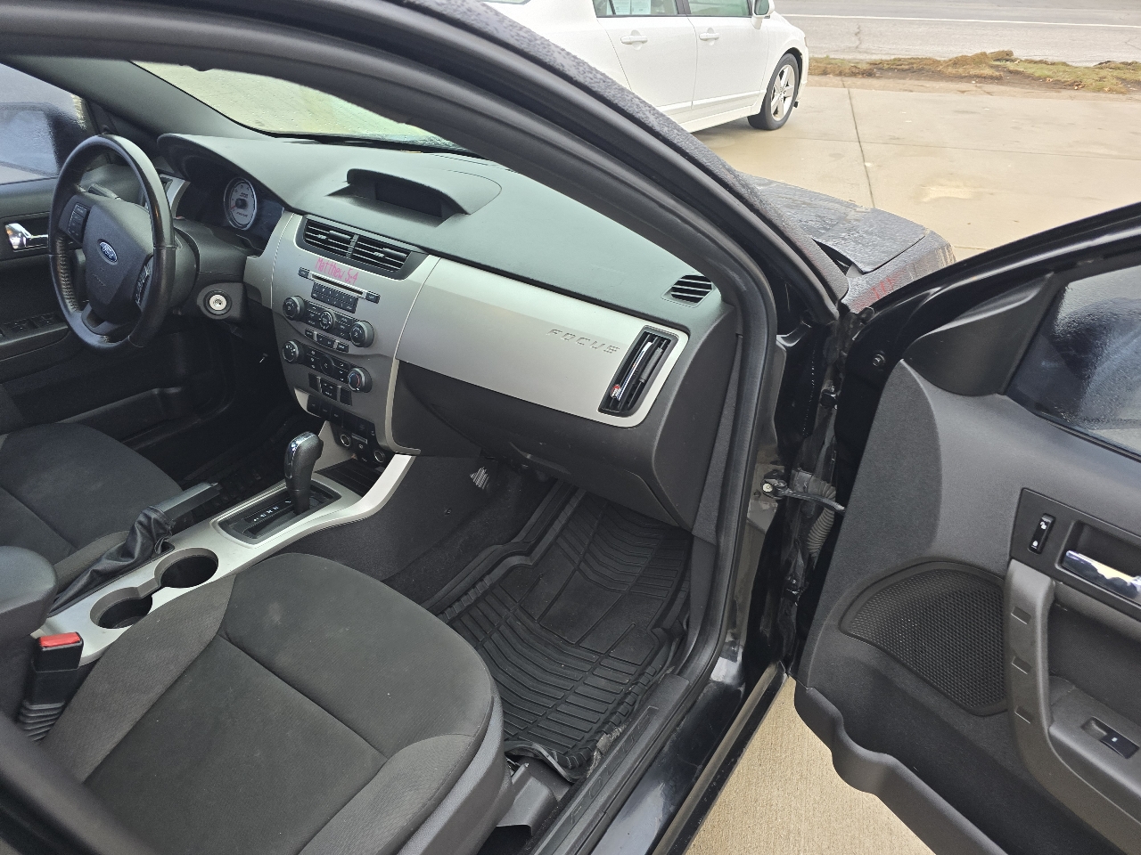 Ford Focus SES Sedan 2009