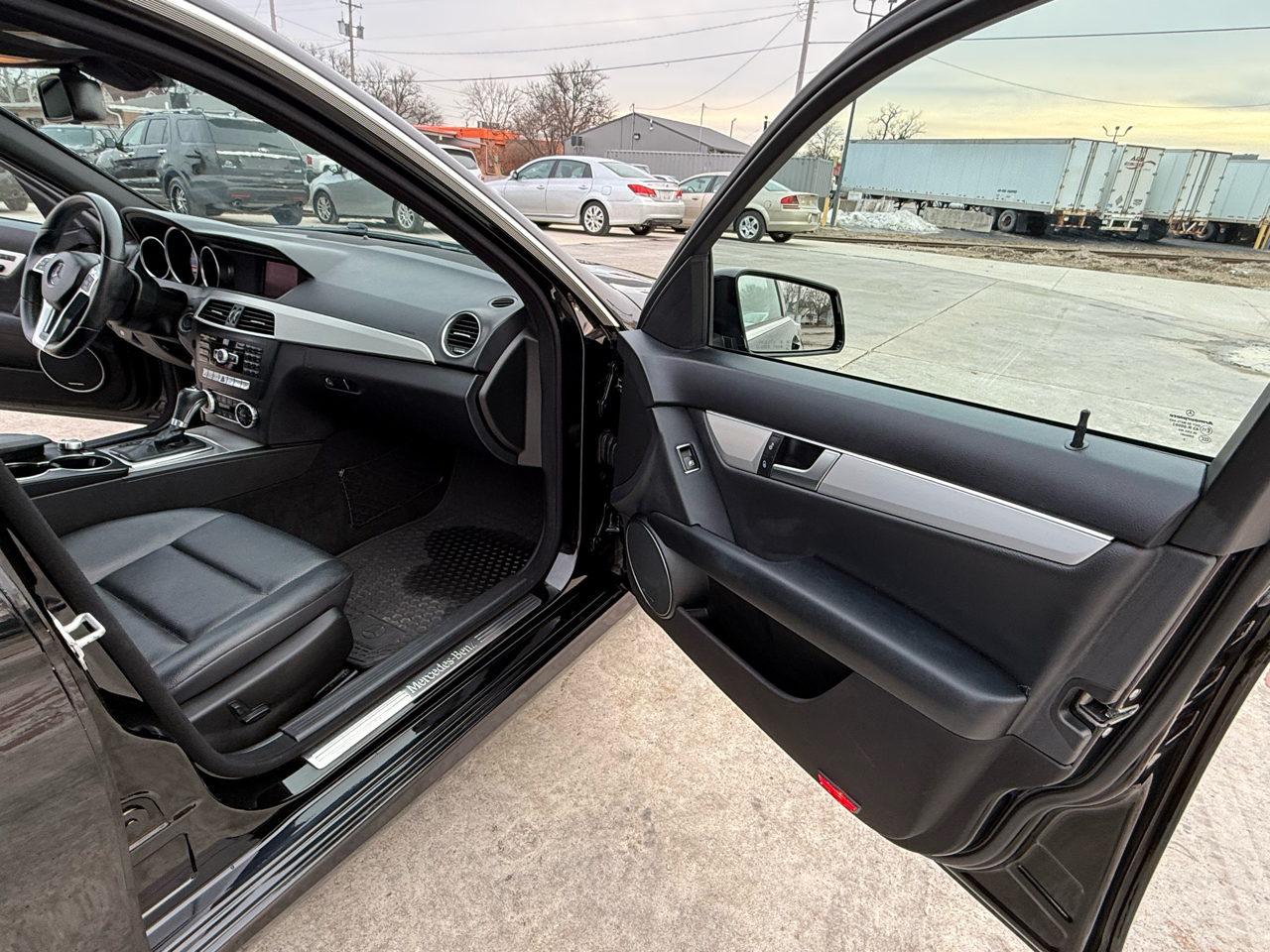 Mercedes-Benz C-Class C300 4MATIC Sport Sedan 2014