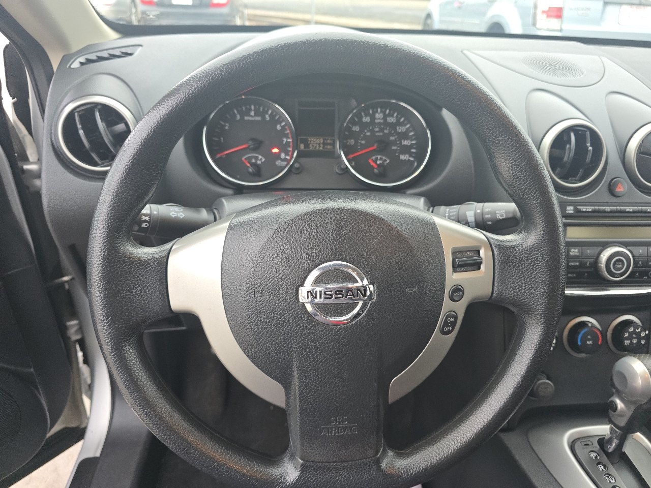 Nissan Rogue SV AWD 2011