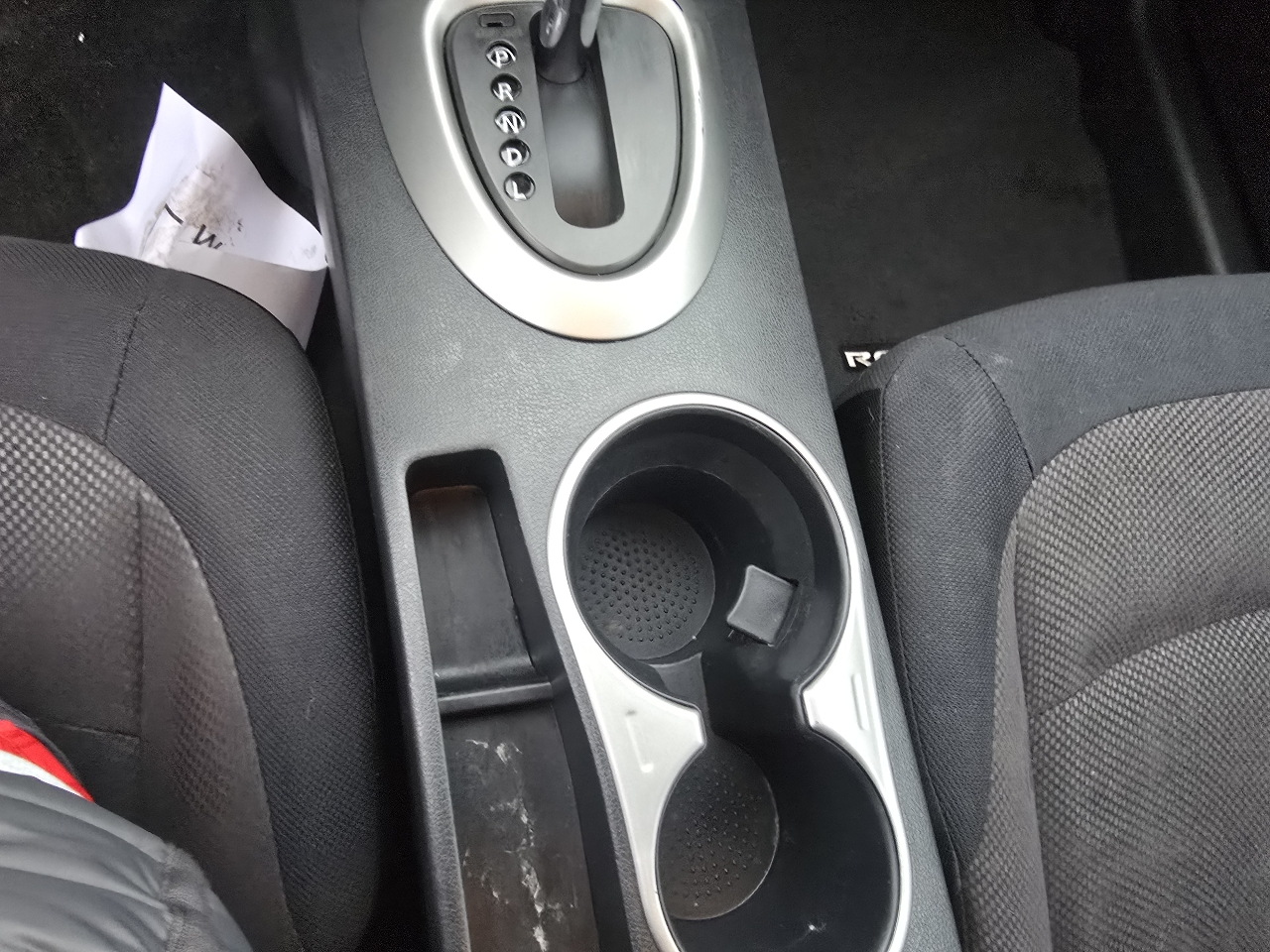 Nissan Rogue SV AWD 2011