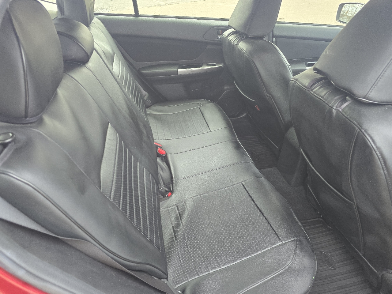 Subaru Impreza 2.0i Premium PZEV 5-Door 2016