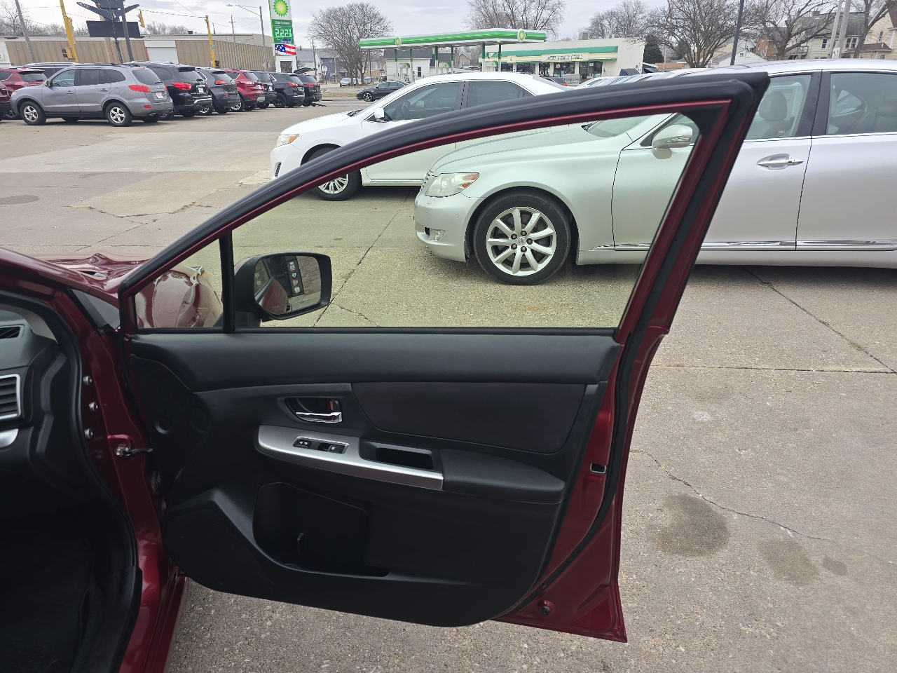 Subaru Impreza 2.0i Premium PZEV 5-Door 2016