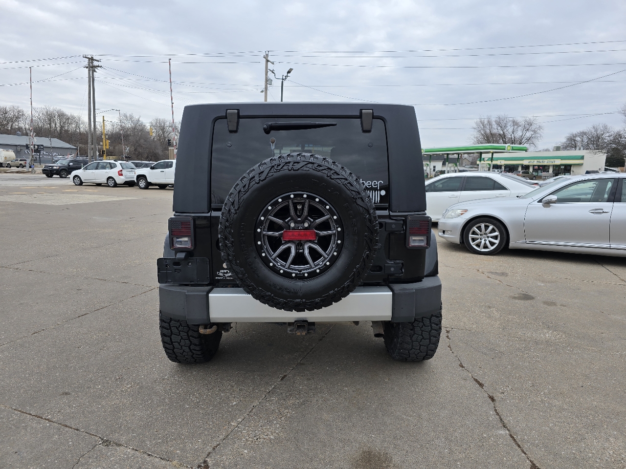 Jeep Wrangler Unlimited Sahara 4WD 2010