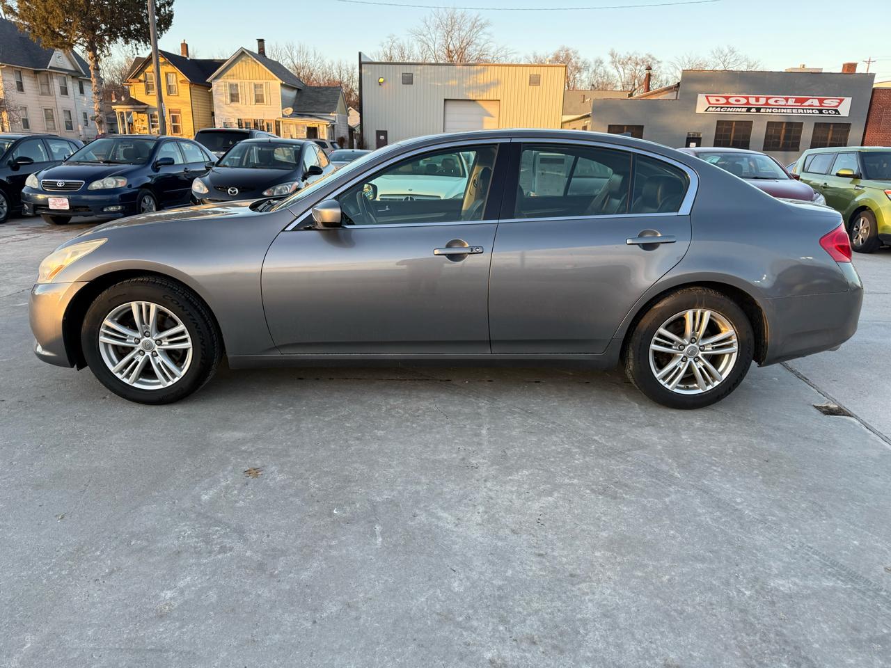 Infiniti G Sedan 37x AWD 2012
