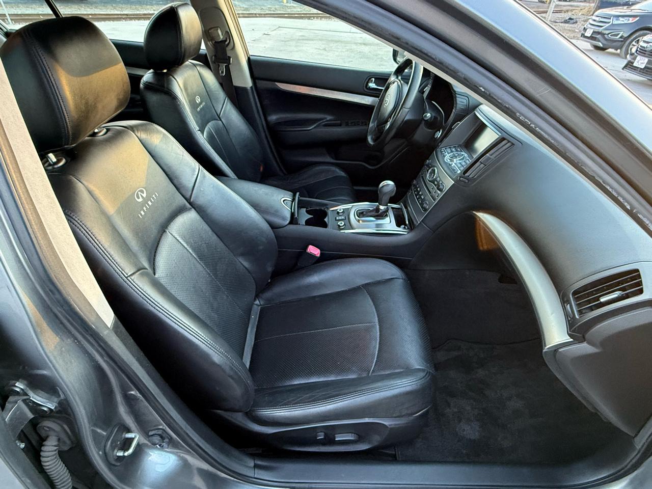 Infiniti G Sedan 37x AWD 2012