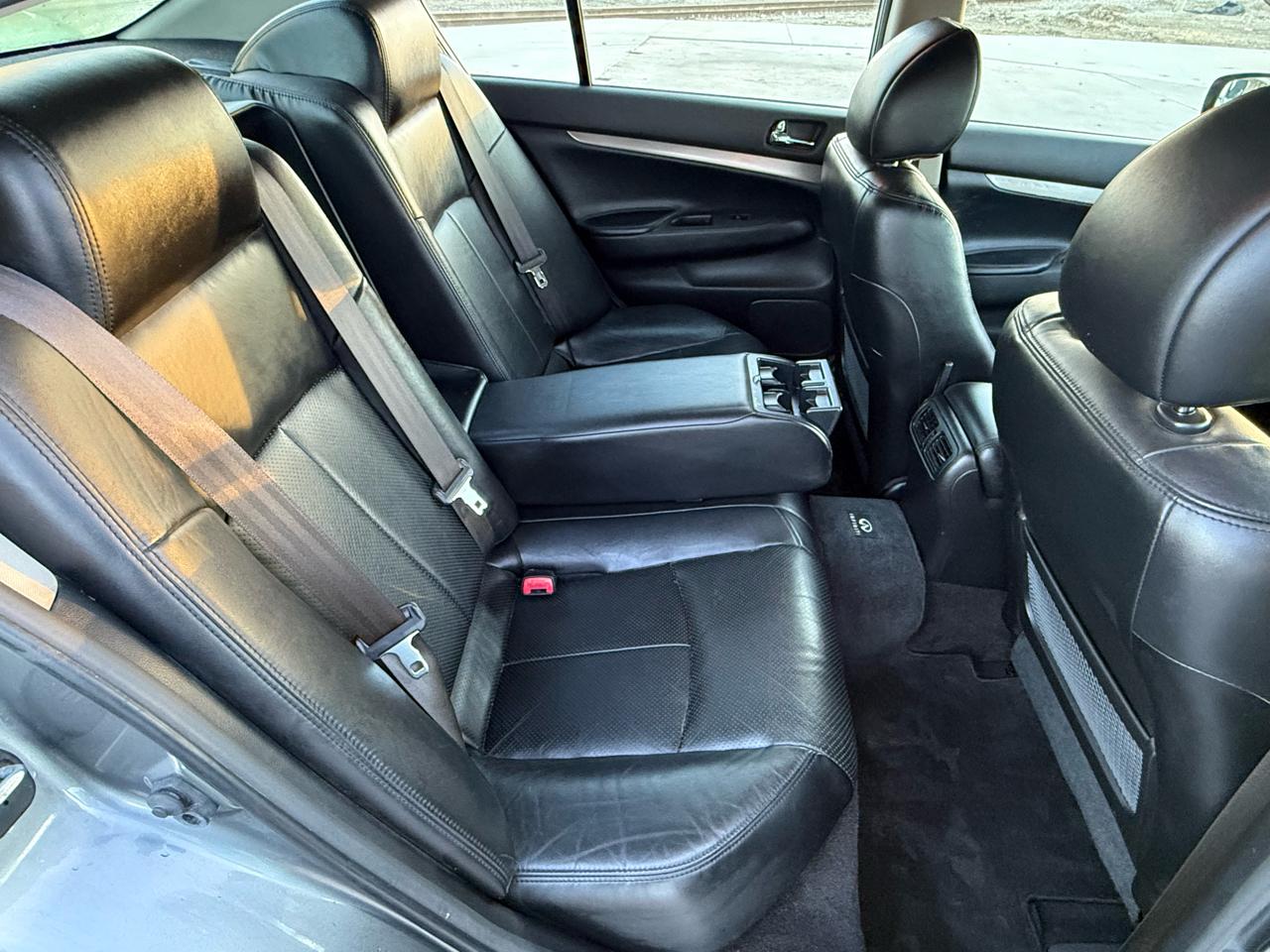 Infiniti G Sedan 37x AWD 2012