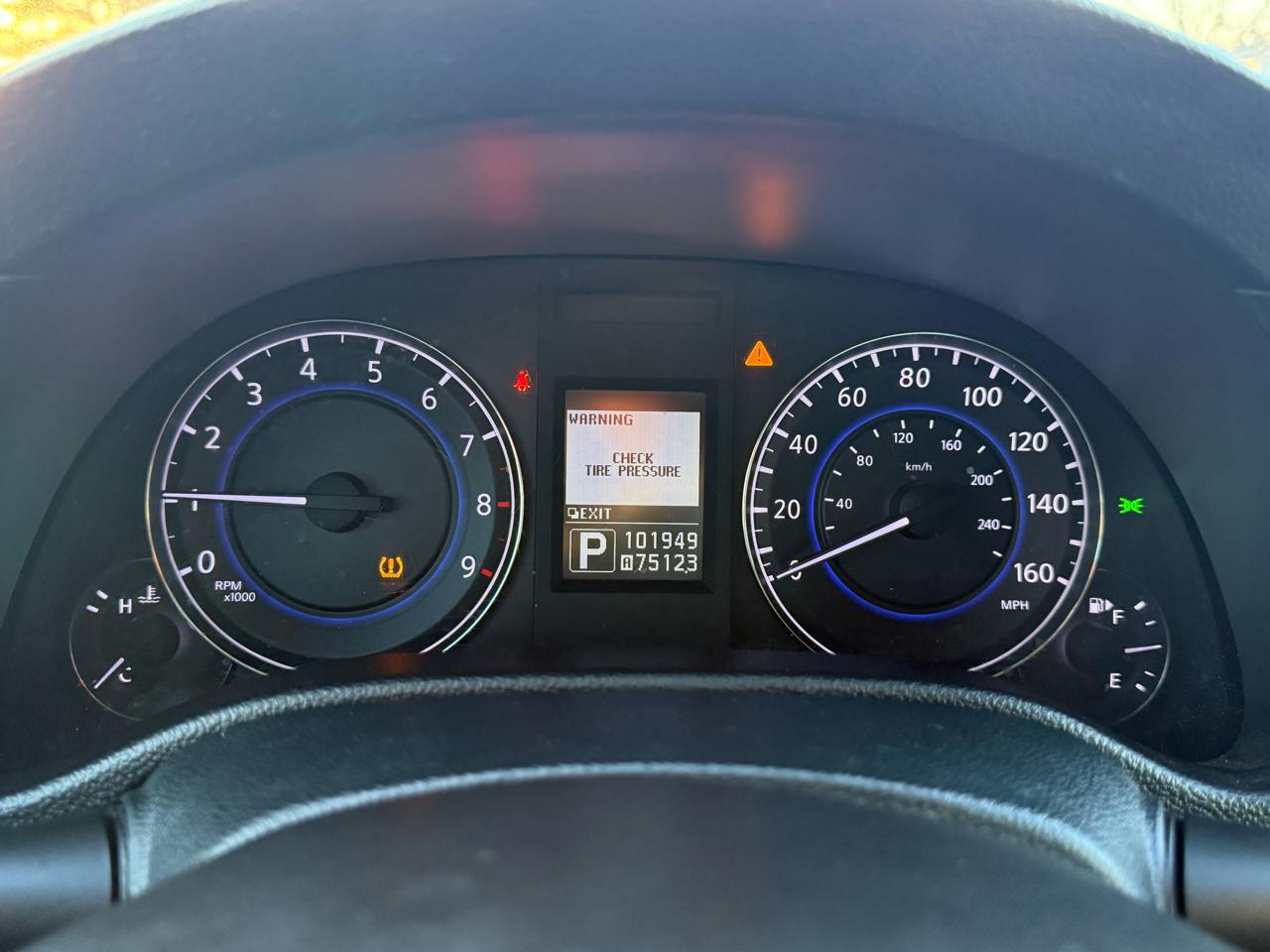 Infiniti G Sedan 37x AWD 2012