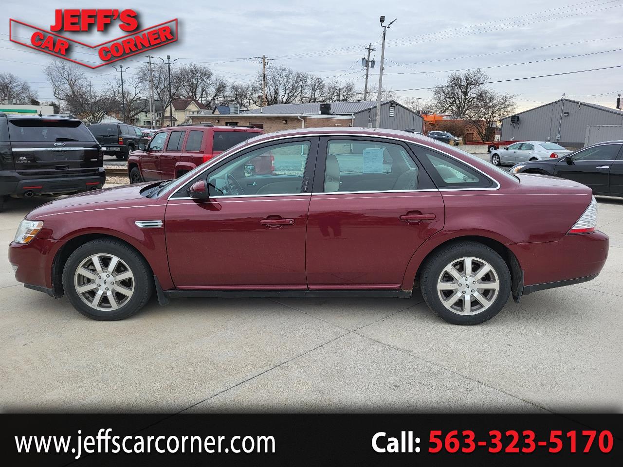 2008 Ford Taurus SEL's photo