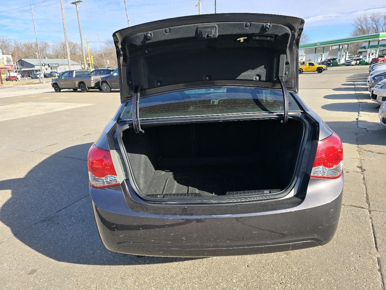 Chevrolet Cruze LS Auto 2014