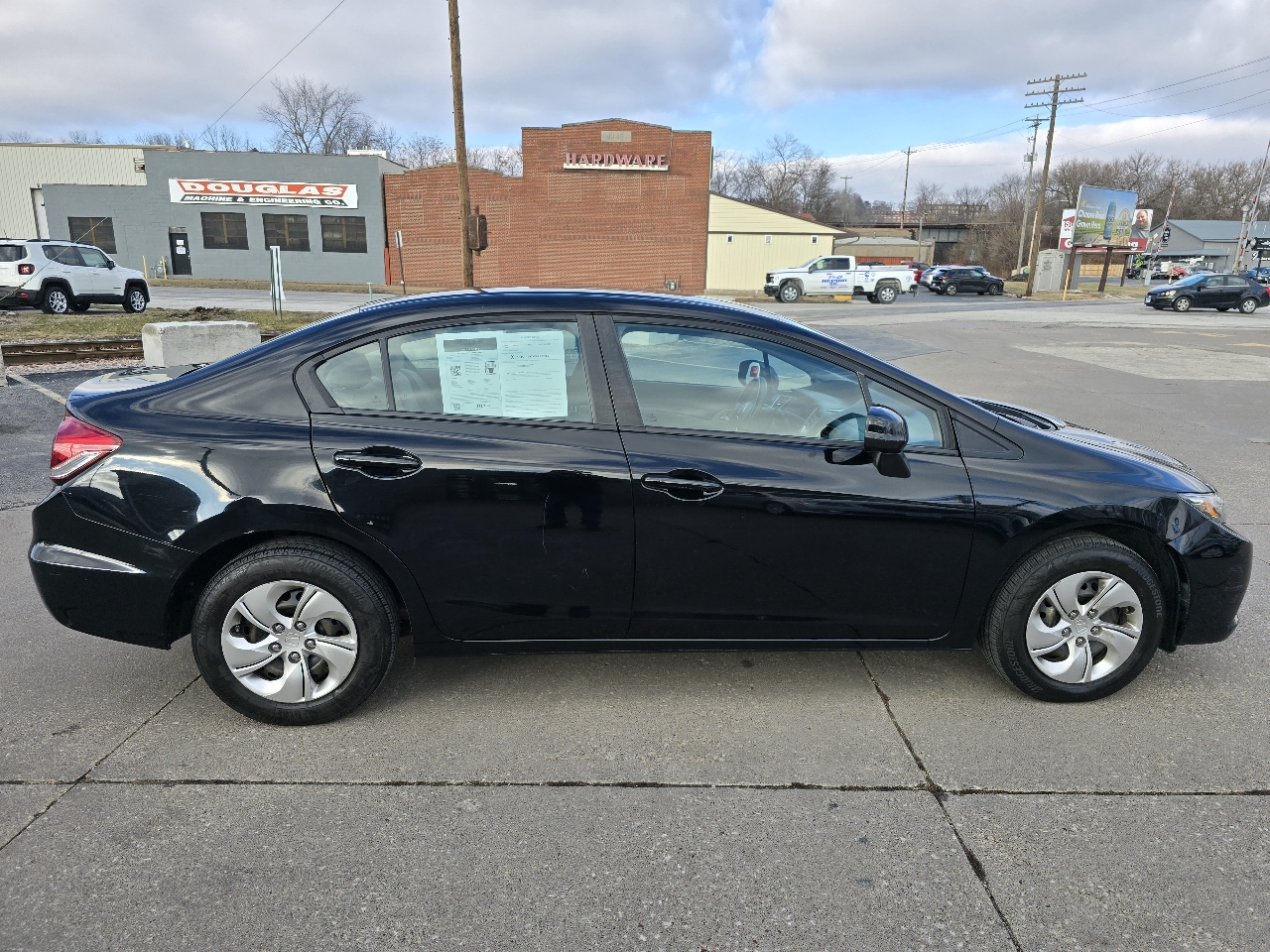 Honda Civic LX Sedan 5-Speed AT 2013
