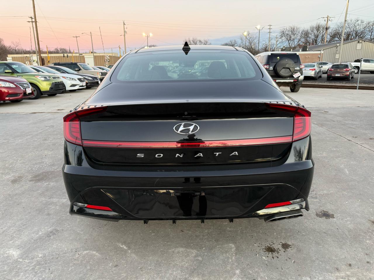 Hyundai Sonata SEL 2021