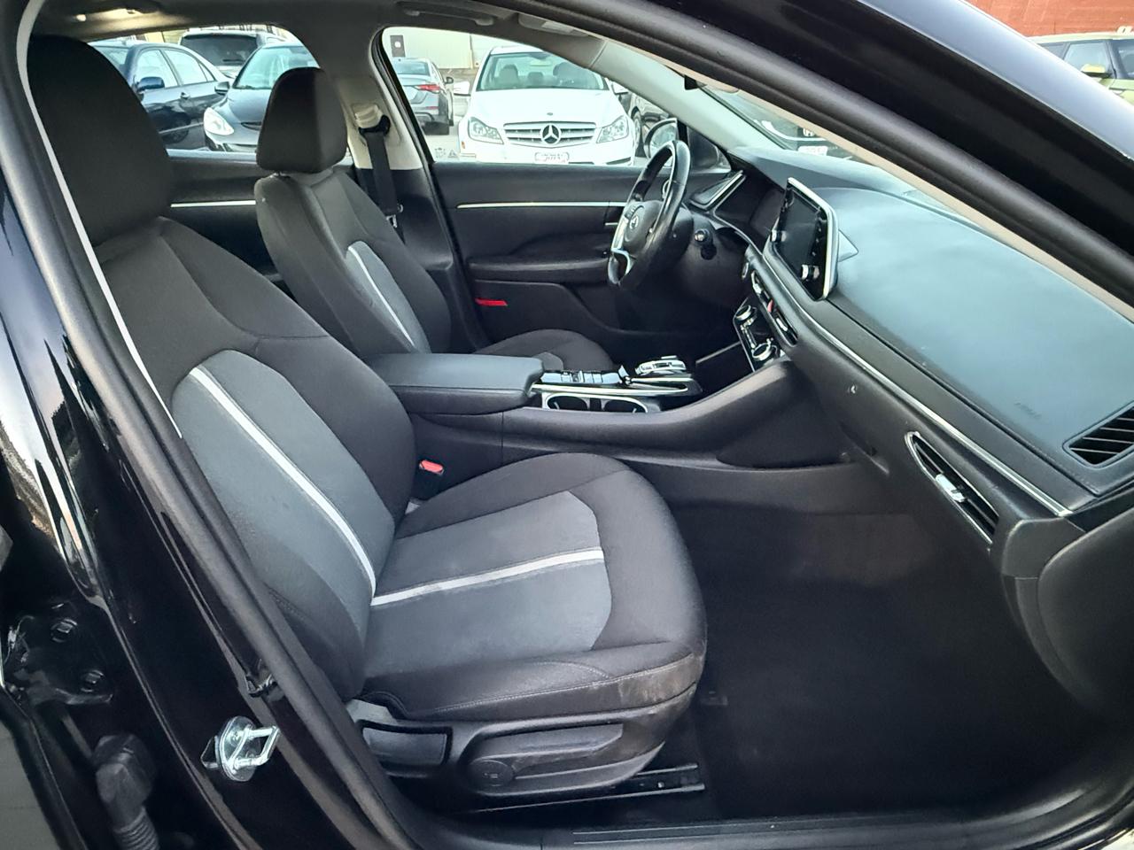 Hyundai Sonata SEL 2021