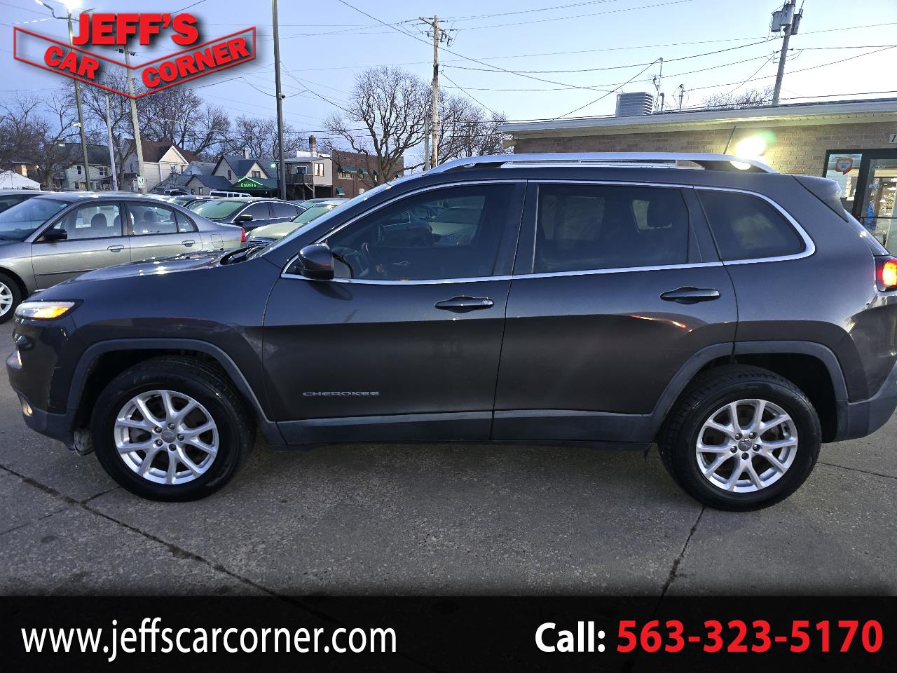 2016 Jeep Cherokee Latitude's photo