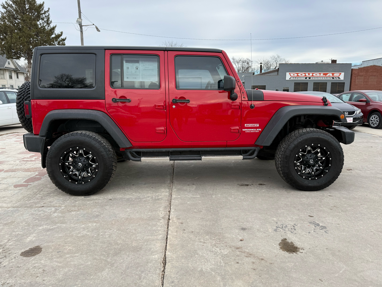 Jeep Wrangler Unlimited Sport 4WD 2010
