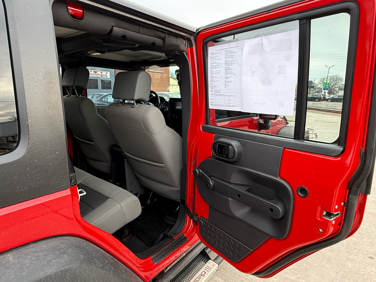 Jeep Wrangler Unlimited Sport 4WD 2010