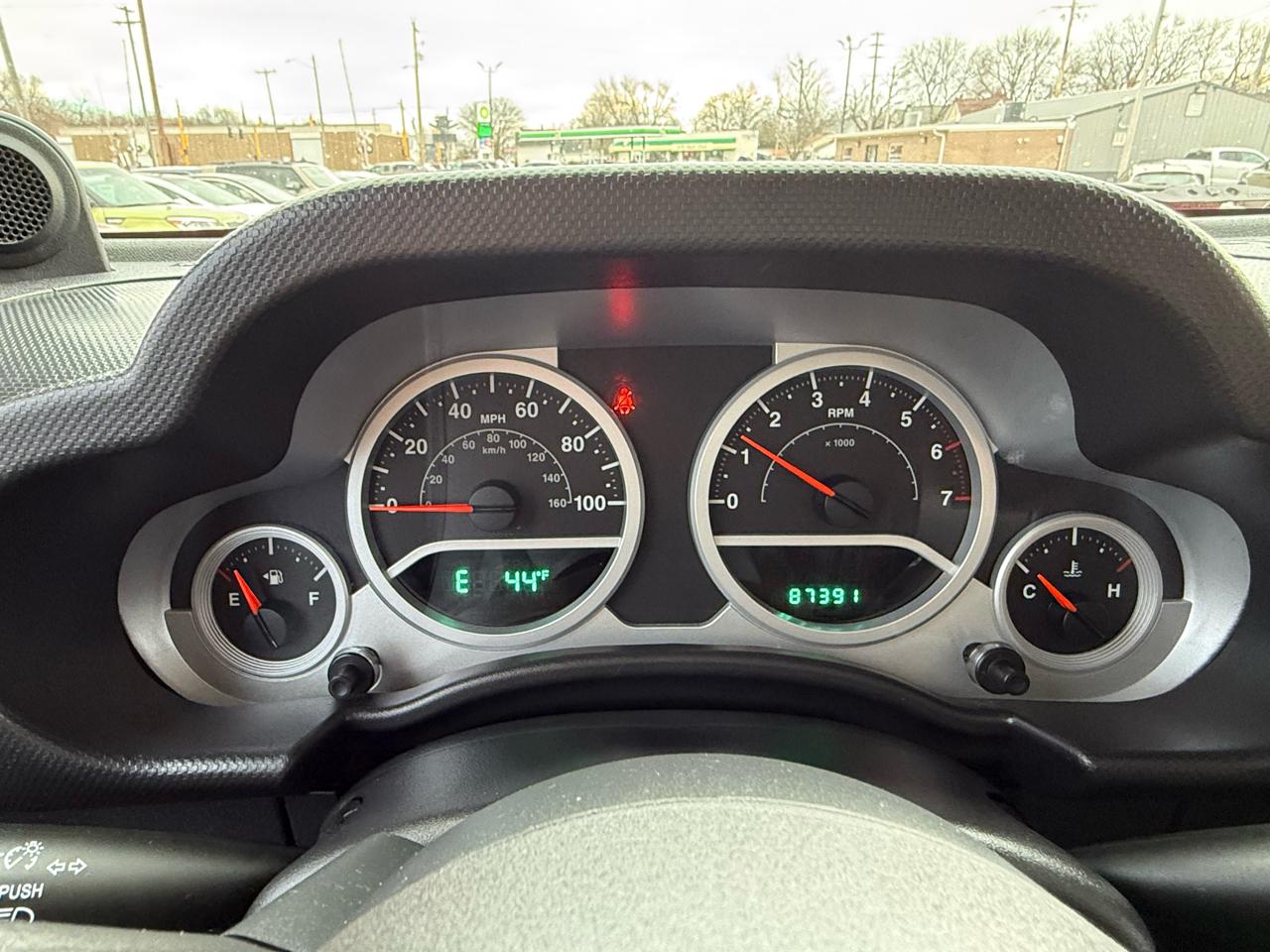 Jeep Wrangler Unlimited Sport 4WD 2010