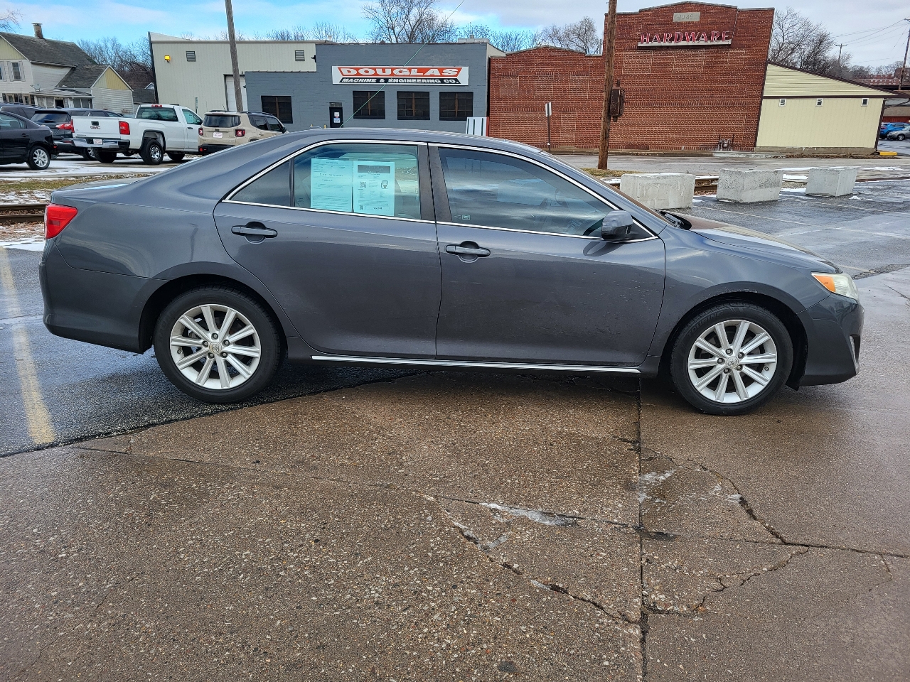 Toyota Camry XLE V6 2012