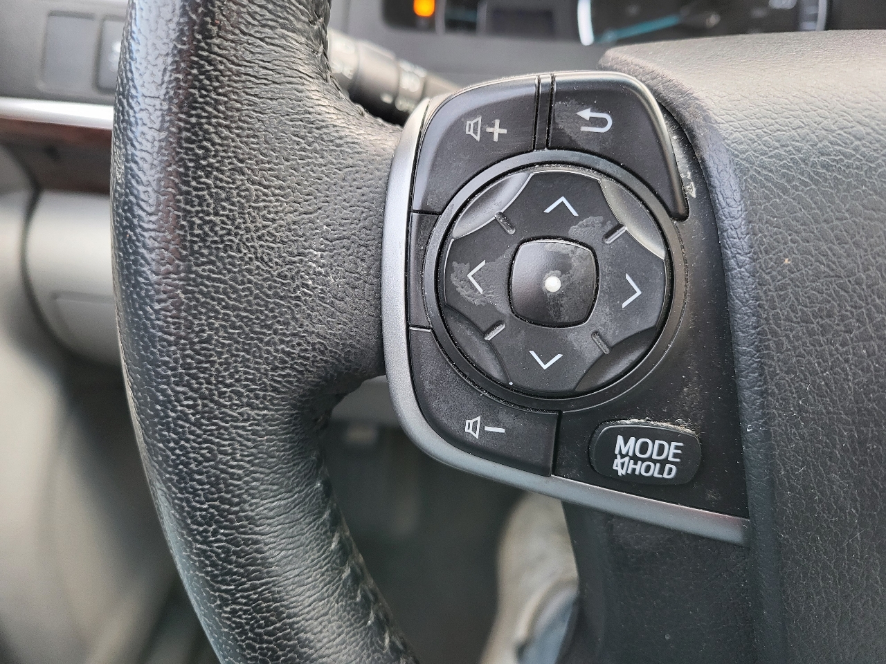 Toyota Camry XLE V6 2012