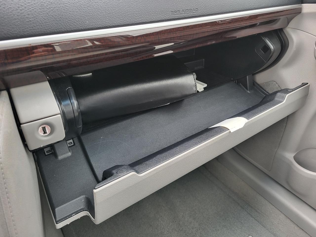 Toyota Camry XLE V6 2012