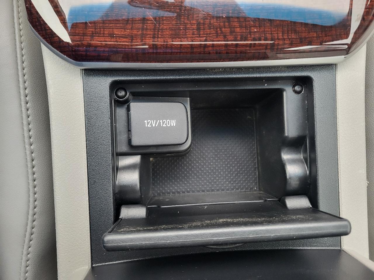 Toyota Camry XLE V6 2012