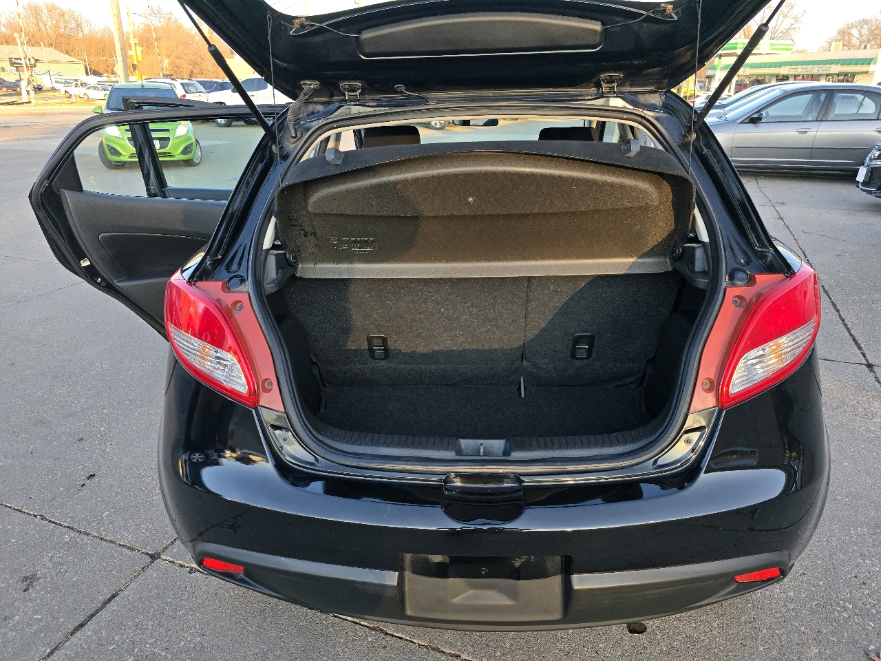 Mazda MAZDA2 Sport 2012