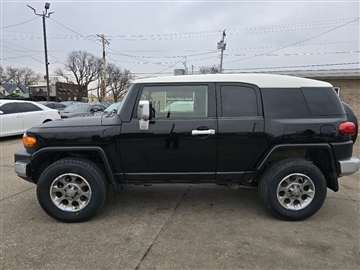 2013 Toyota FJ Cruiser 4WD AT