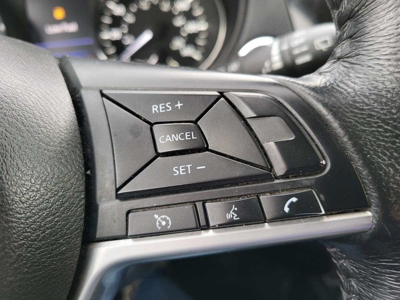 Nissan Rogue SV FWD 2018