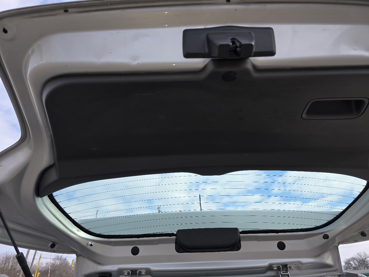 Chevrolet Sonic 1LT 5-Door 2012