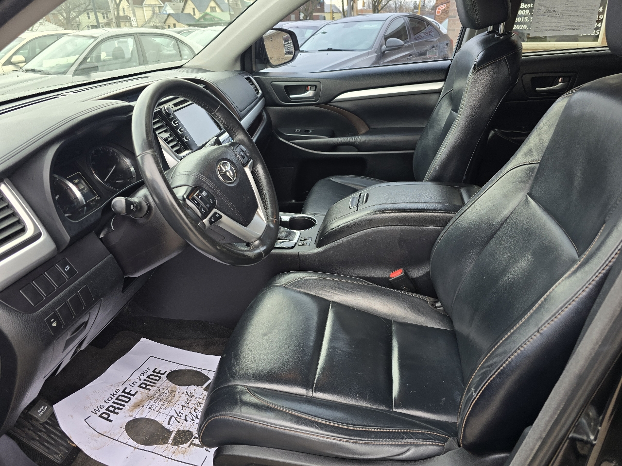 Toyota Highlander XLE FWD V6 2015