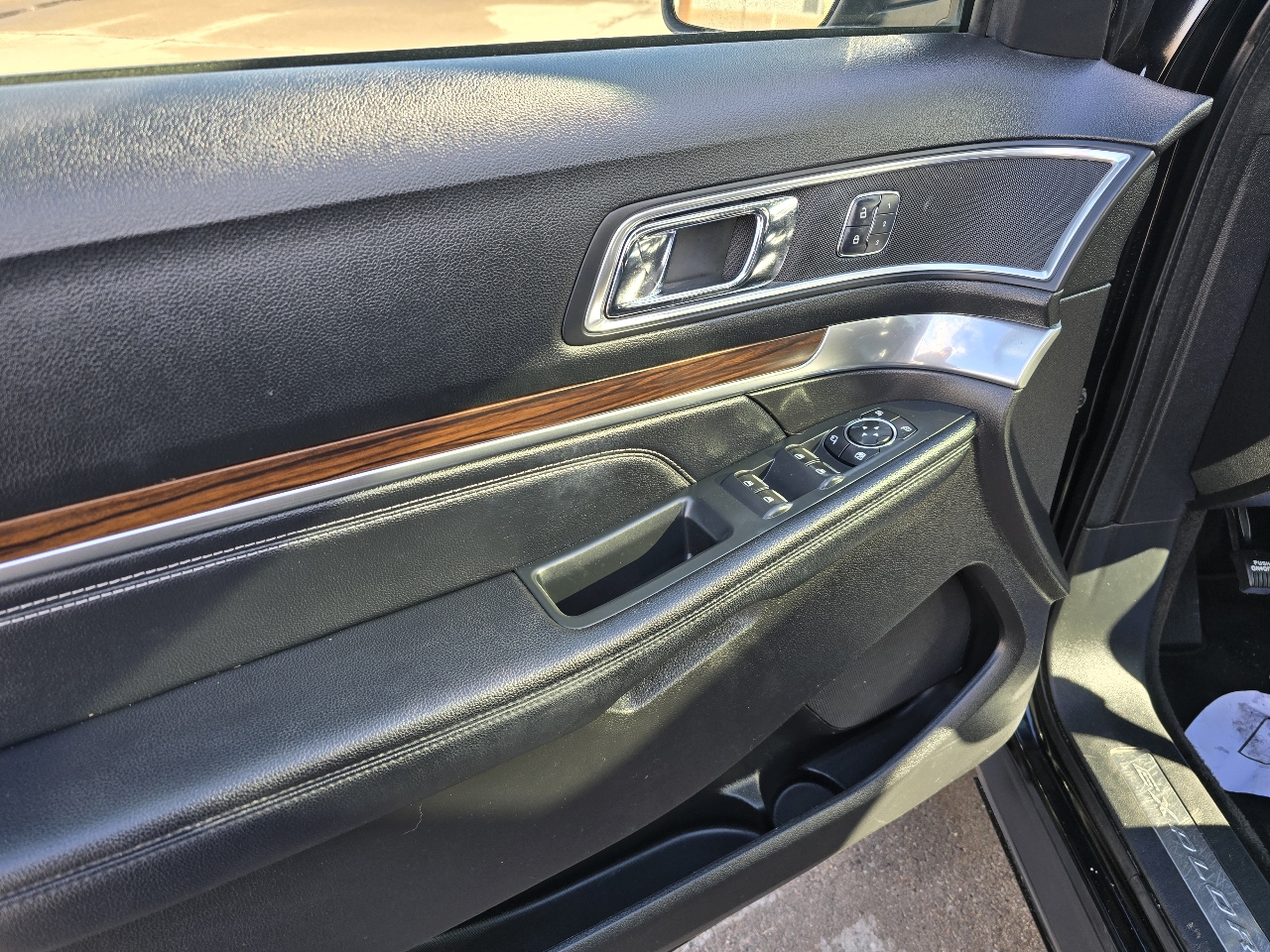 Ford Explorer Limited 4WD 2017