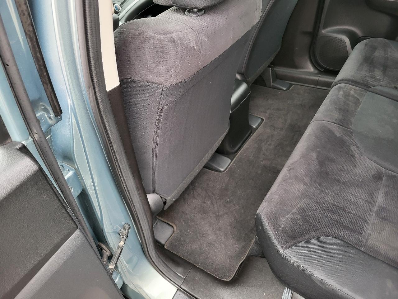 Honda CR-V LX 4WD 5-Speed AT 2012