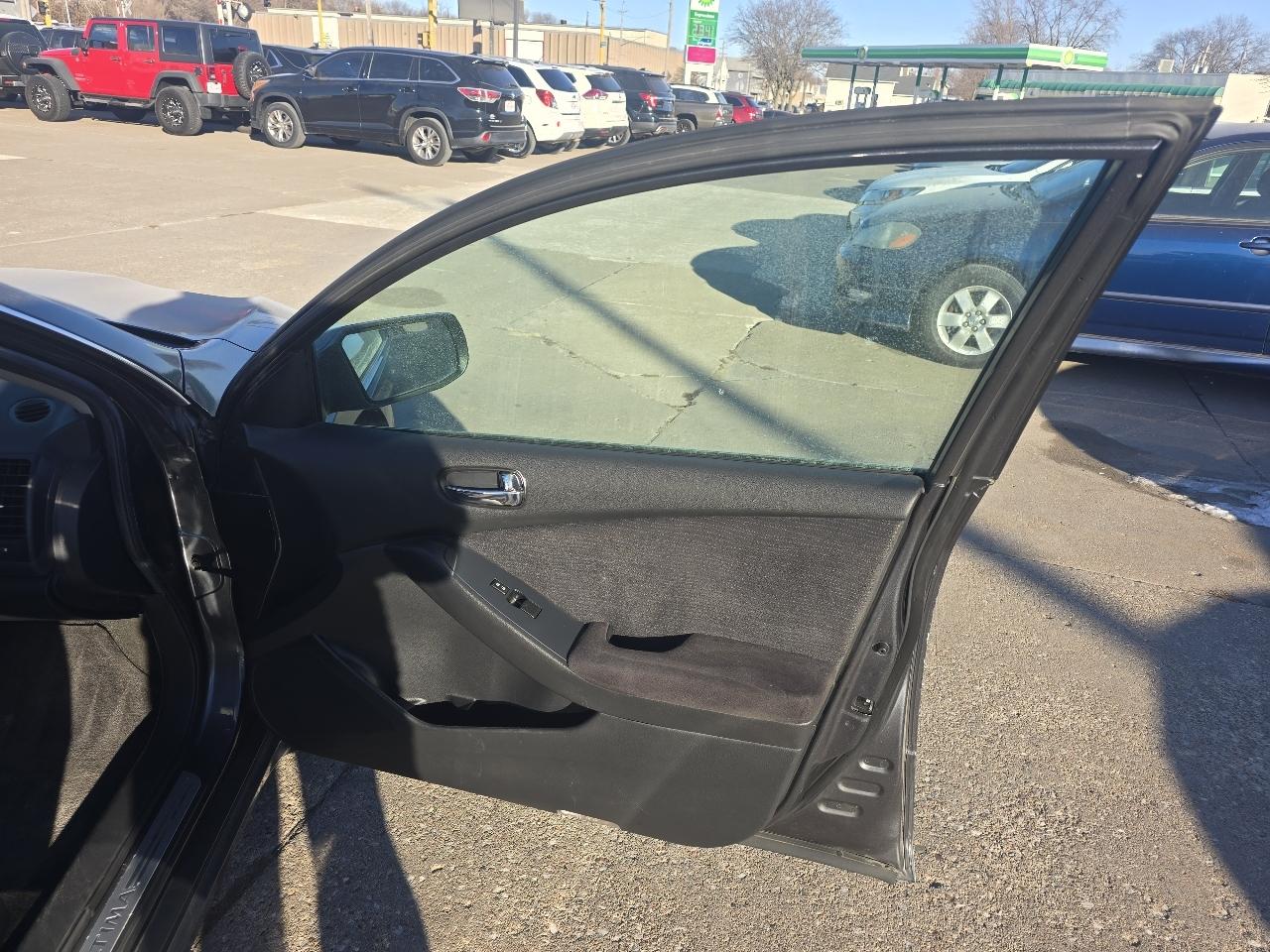 Nissan Altima 2.5 S 2010