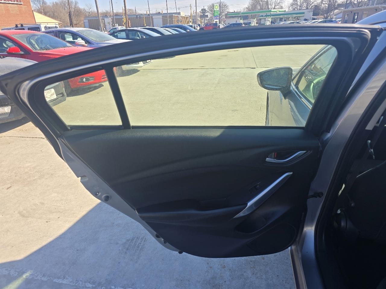 Mazda MAZDA6 i Sport AT 2014