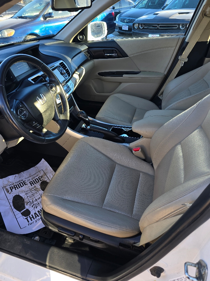 Honda Accord EX-L Sedan CVT 2013