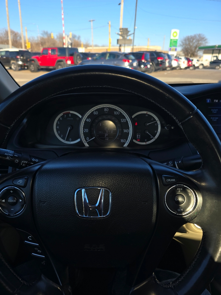 Honda Accord EX-L Sedan CVT 2013