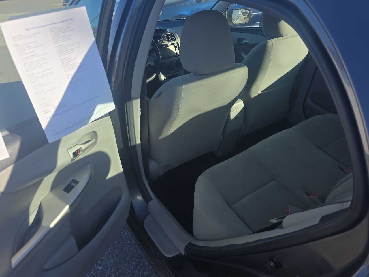 Toyota Corolla LE 4-Speed AT 2013