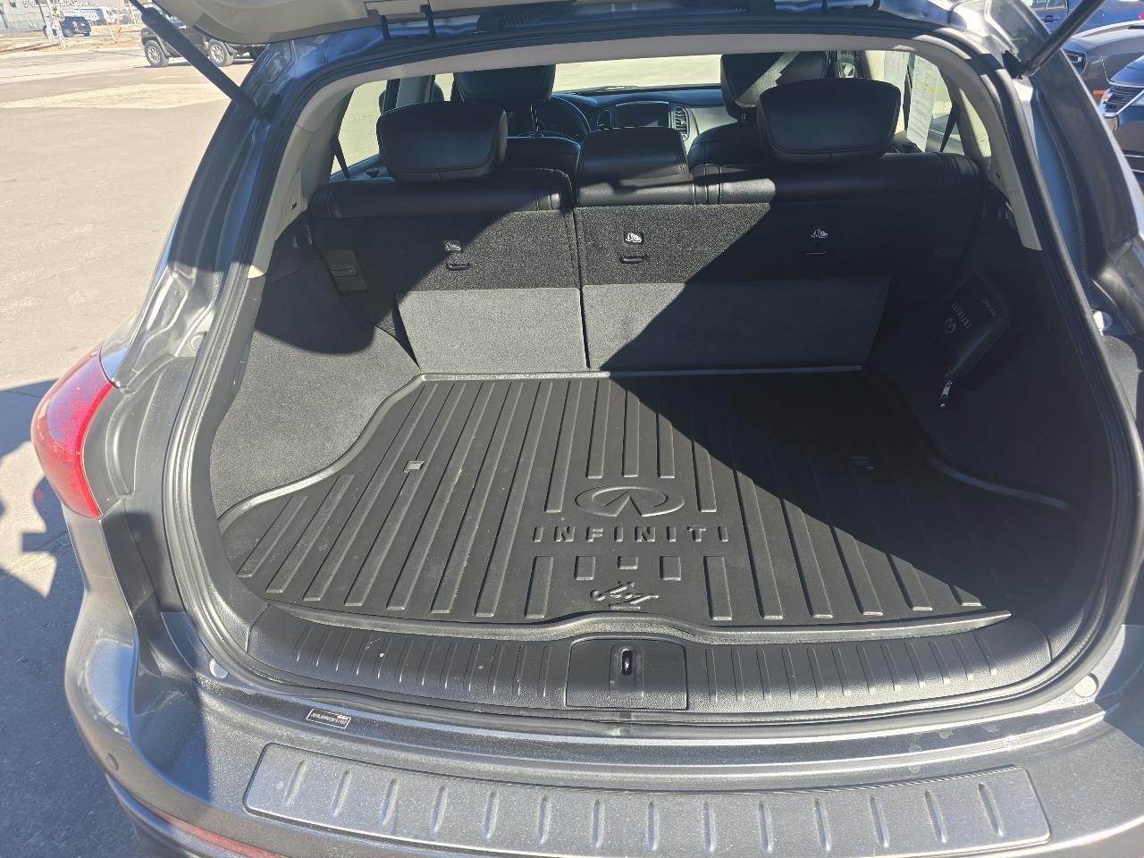 Infiniti QX50 Journey AWD 2014